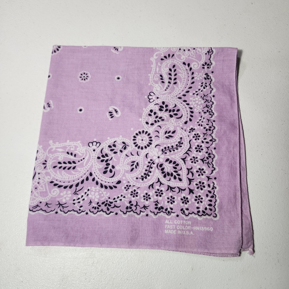 Vintage Lavender Paisley Bandana All Cotton Made in USA RN13960 Purple Scarf